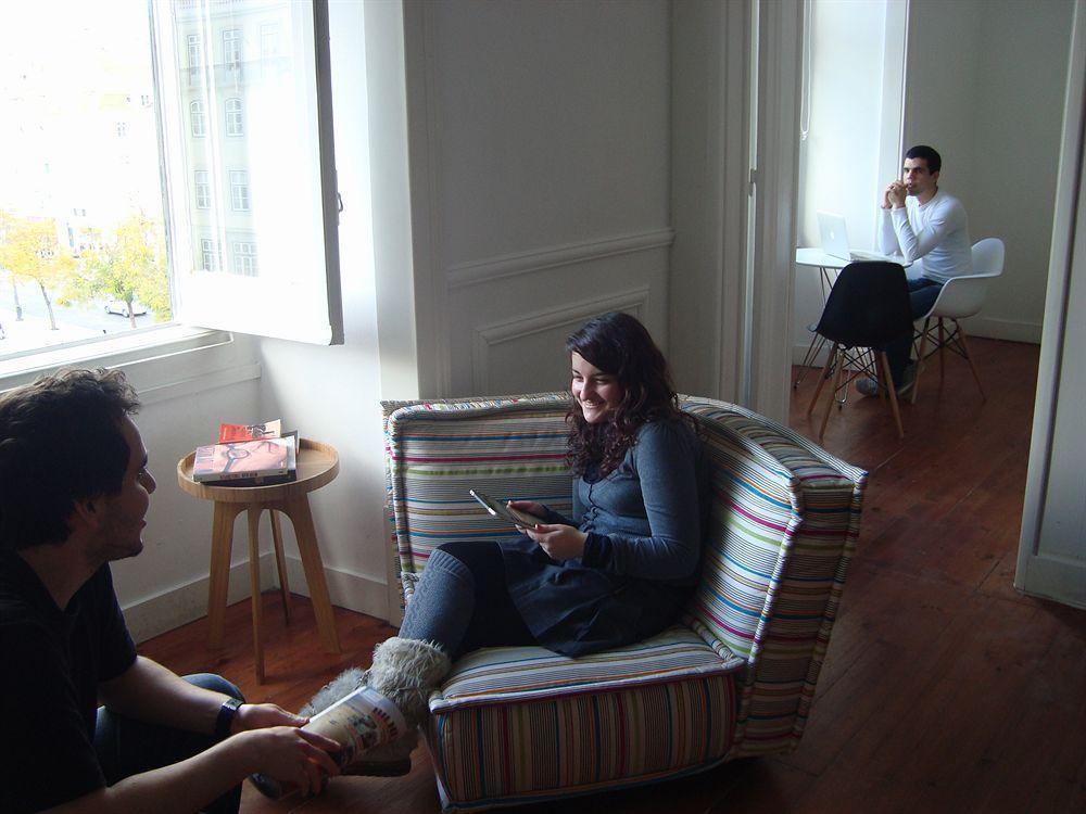 Downtown Design Hostel Lisboa エクステリア 写真